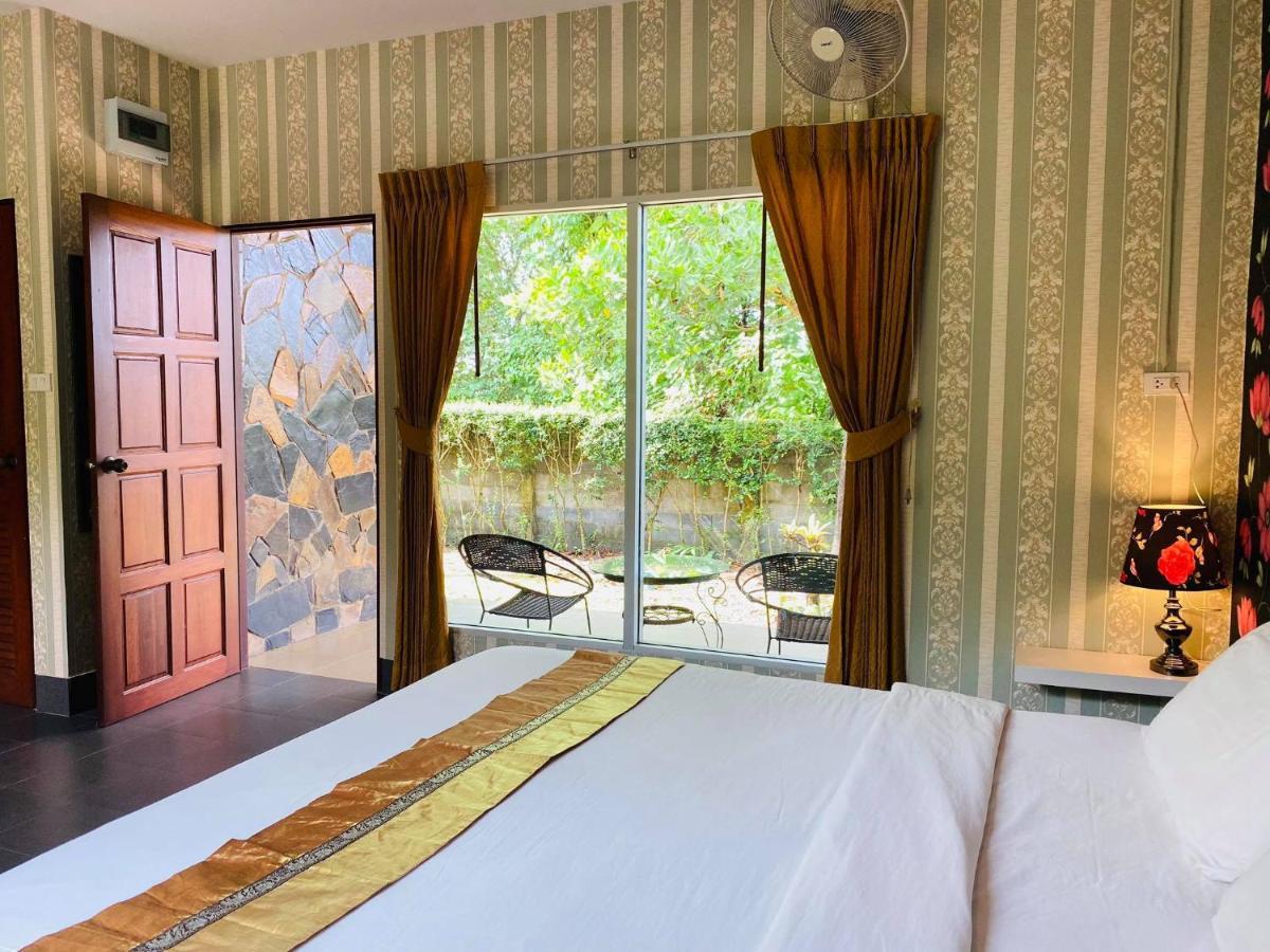Canal Resort Nai Yang Beach Kültér fotó