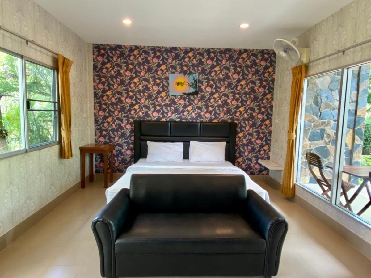 Canal Resort Nai Yang Beach Kültér fotó